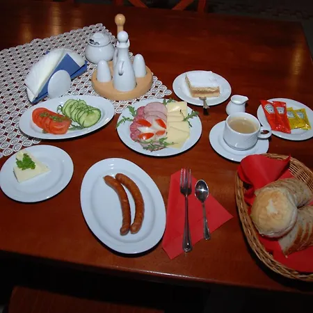 Stritzki 住宿加早餐酒店 维斯拉